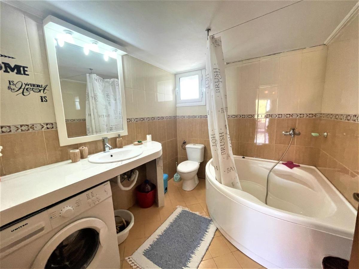 Villa Iremia Family Holidays Vlorë 外观 照片